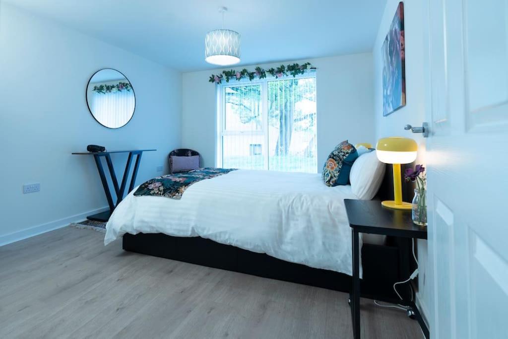Luxury Ground Floor 2 Bedroom Apartment Free Wifi & Parking Sheffield Exterior photo