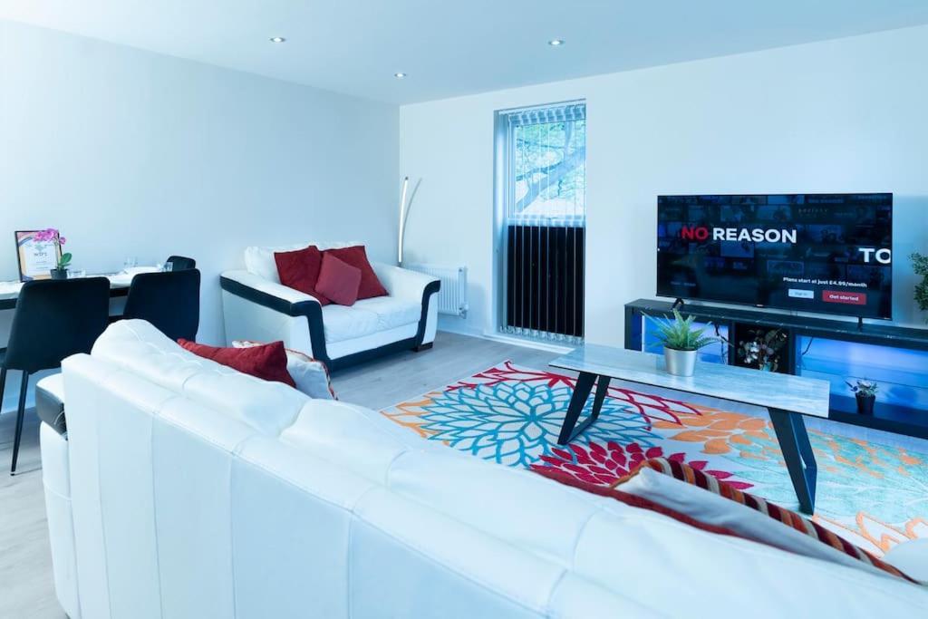 Luxury Ground Floor 2 Bedroom Apartment Free Wifi & Parking Sheffield Exterior photo